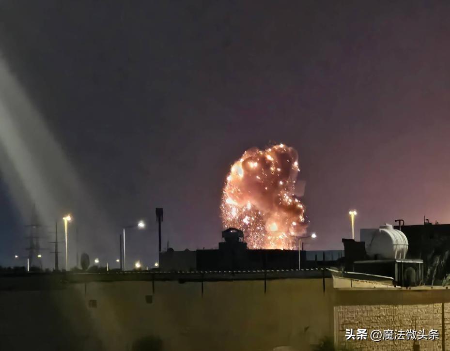 沙特首都利雅得这是又陷入战火漩涡了！当地时间18日晚，利雅得遭到弹道导弹袭击，防