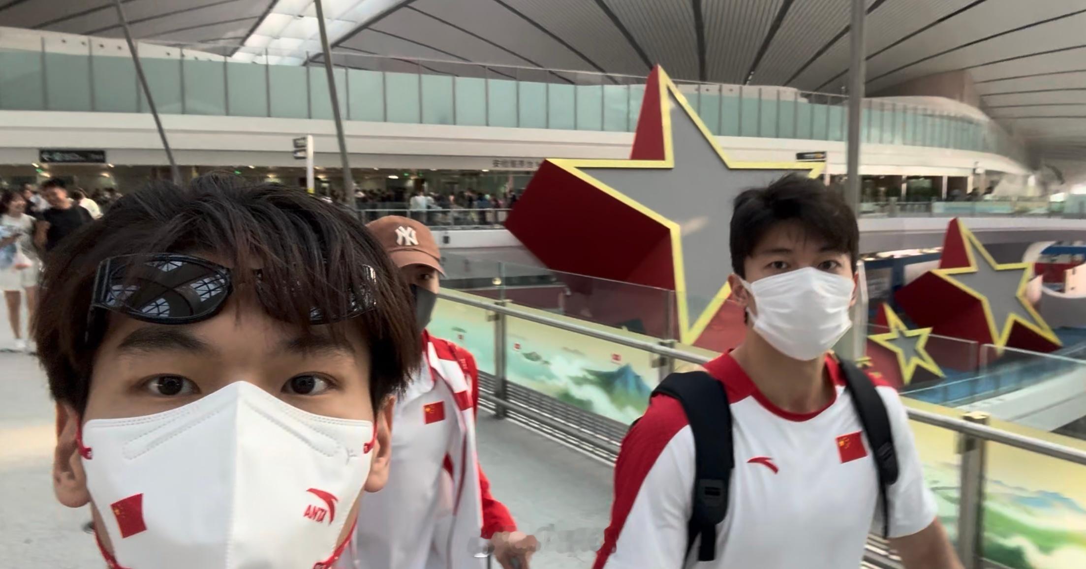 七届和八届向我走来！ ​​​