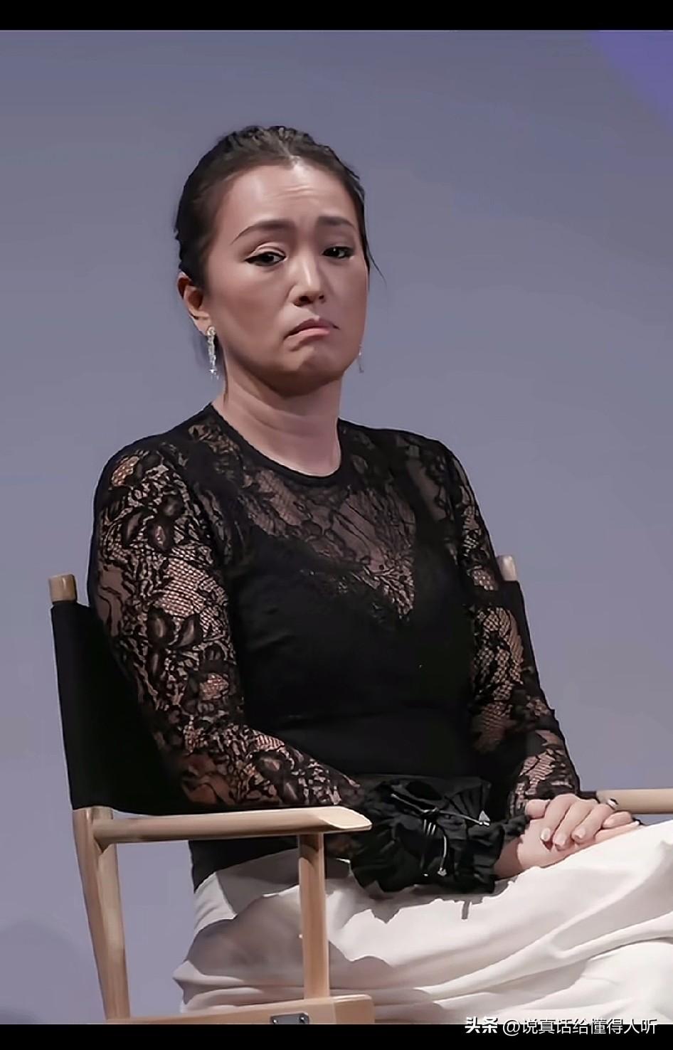 看到巩俐我总会想到张艺谋并且莫名的有种为她心痛[祈祷]