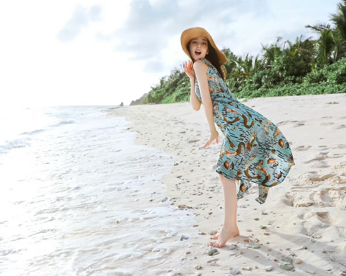 迪丽热巴扛起裙摆就走了迪丽热巴迪丽热巴迪丽热巴