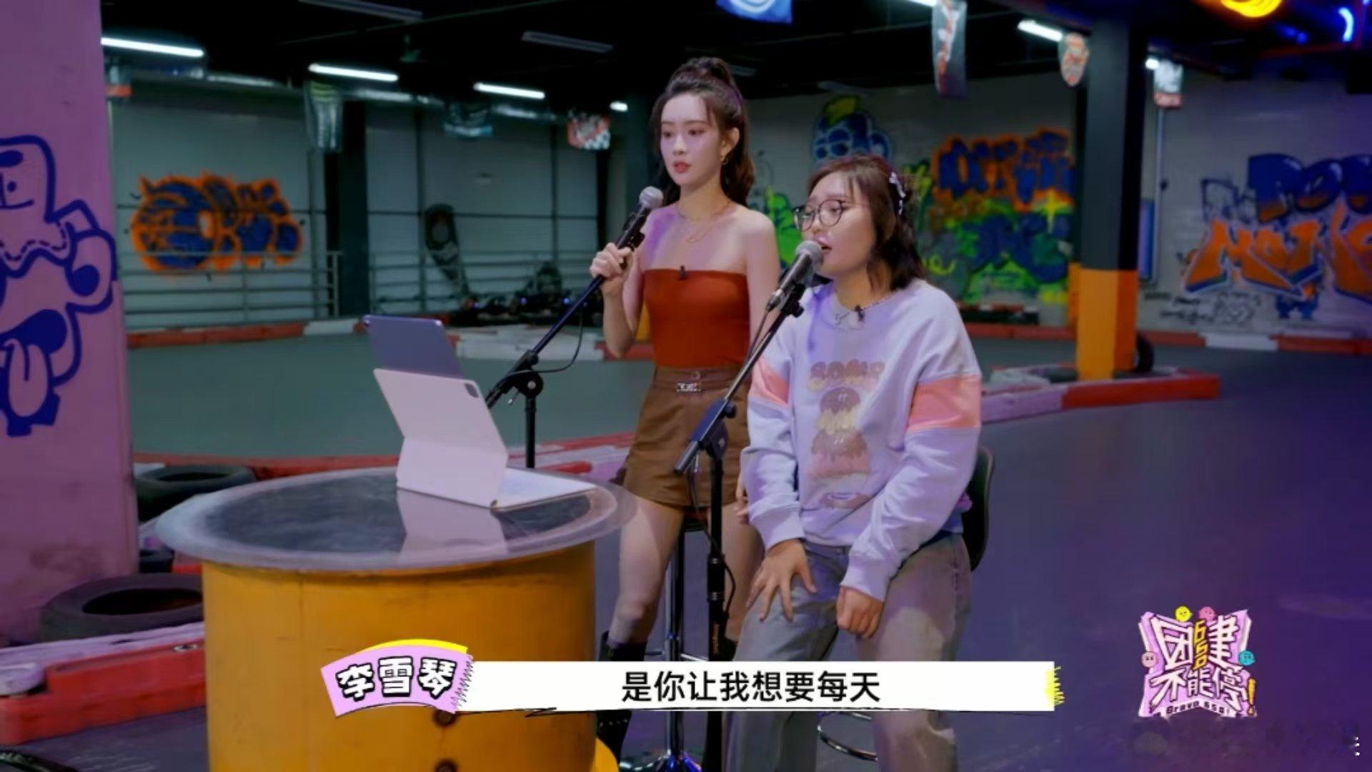 孟子义内娱百灵鸟又开口了   团建不能停  孟子义的歌声，让团建活动变得更加精彩