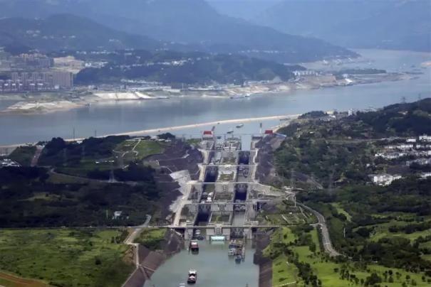 三峡大坝“账本”曝光：运行了20余年，2500亿投入如今回本了吗？

国家为三峡