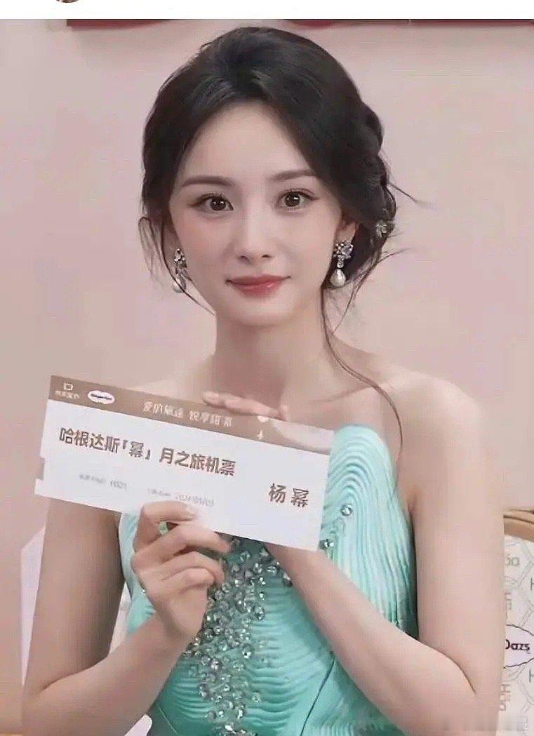 这就是粉丝眼里的🆚真实存在的吗 ​​​