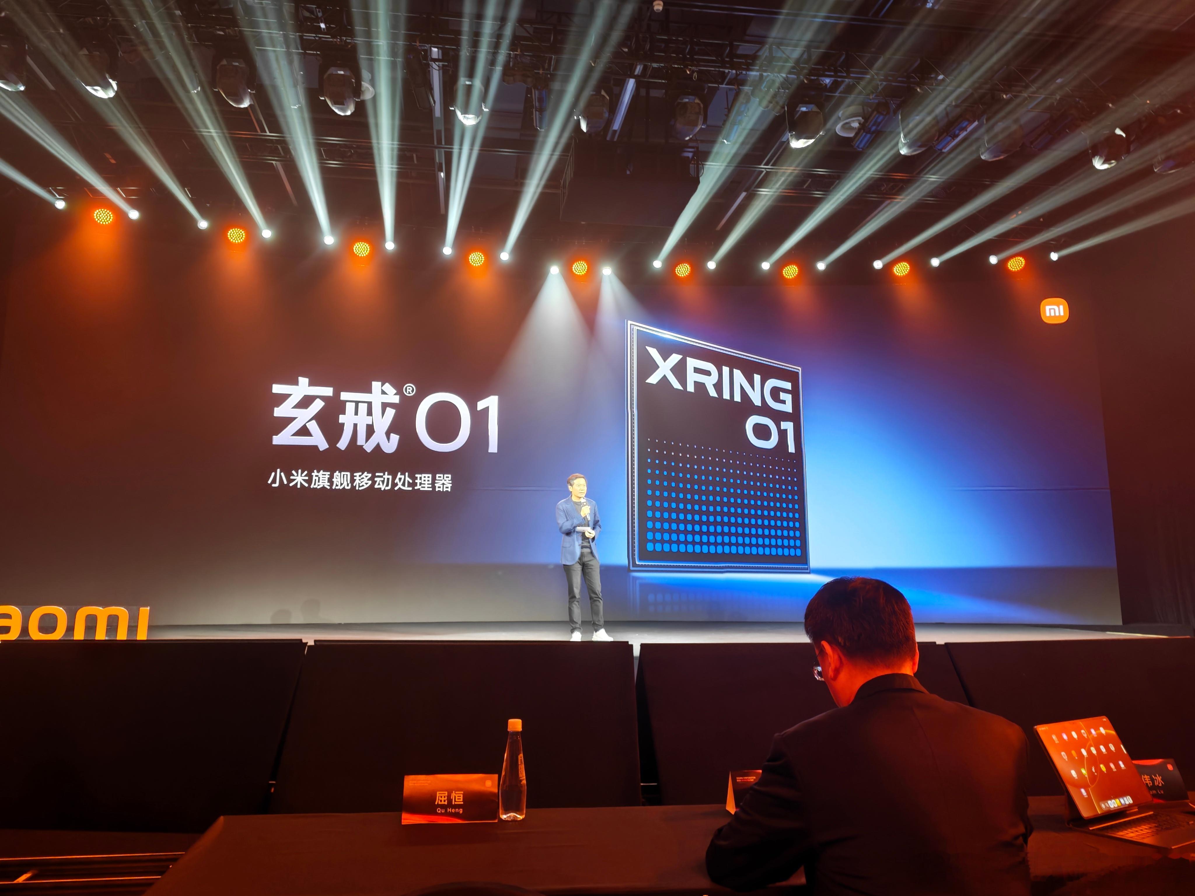 雷军：O1交付超百万台，后续几颗芯片都会上小米汽车 