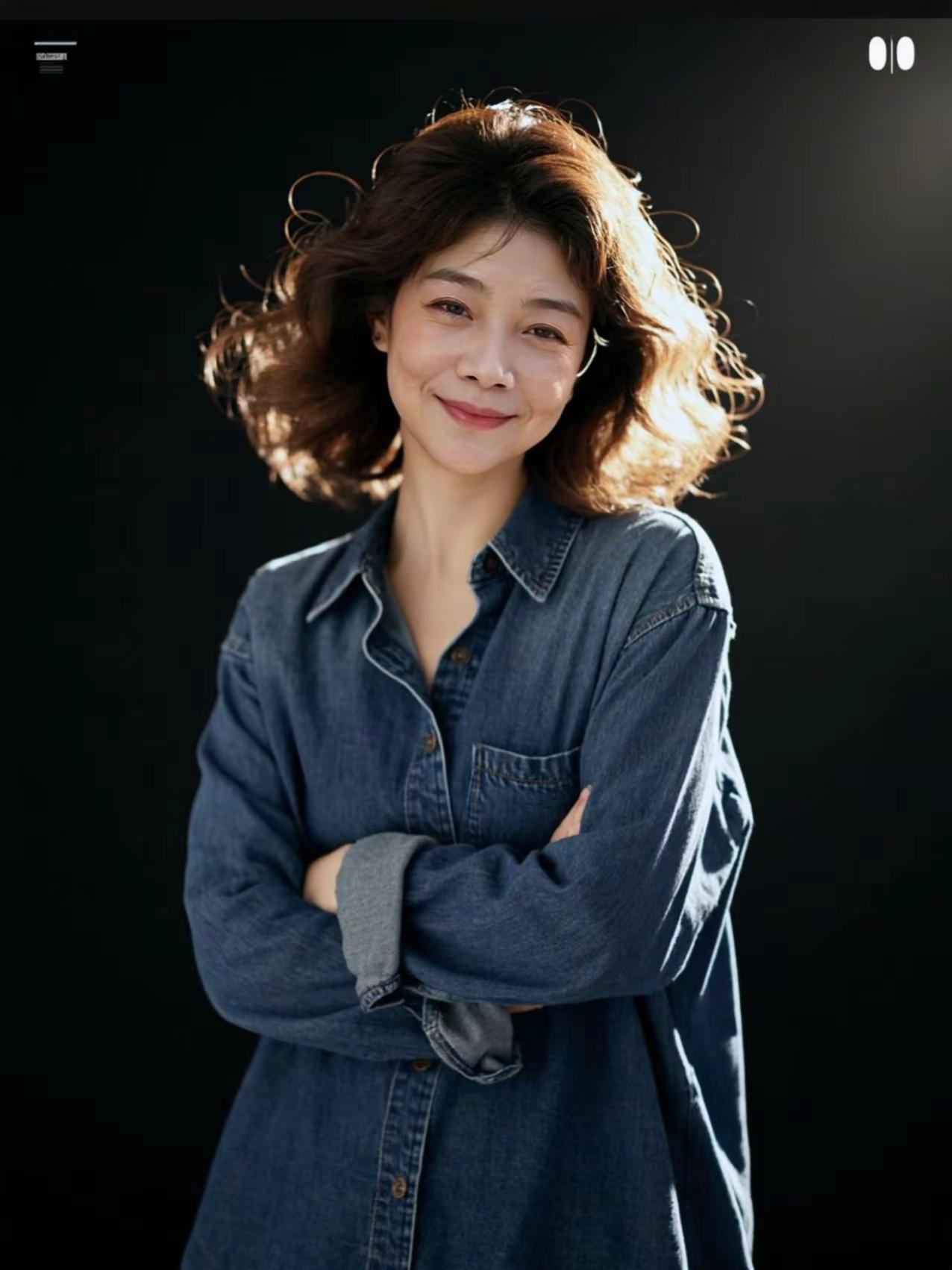 今日分享。AI复古微卷写真