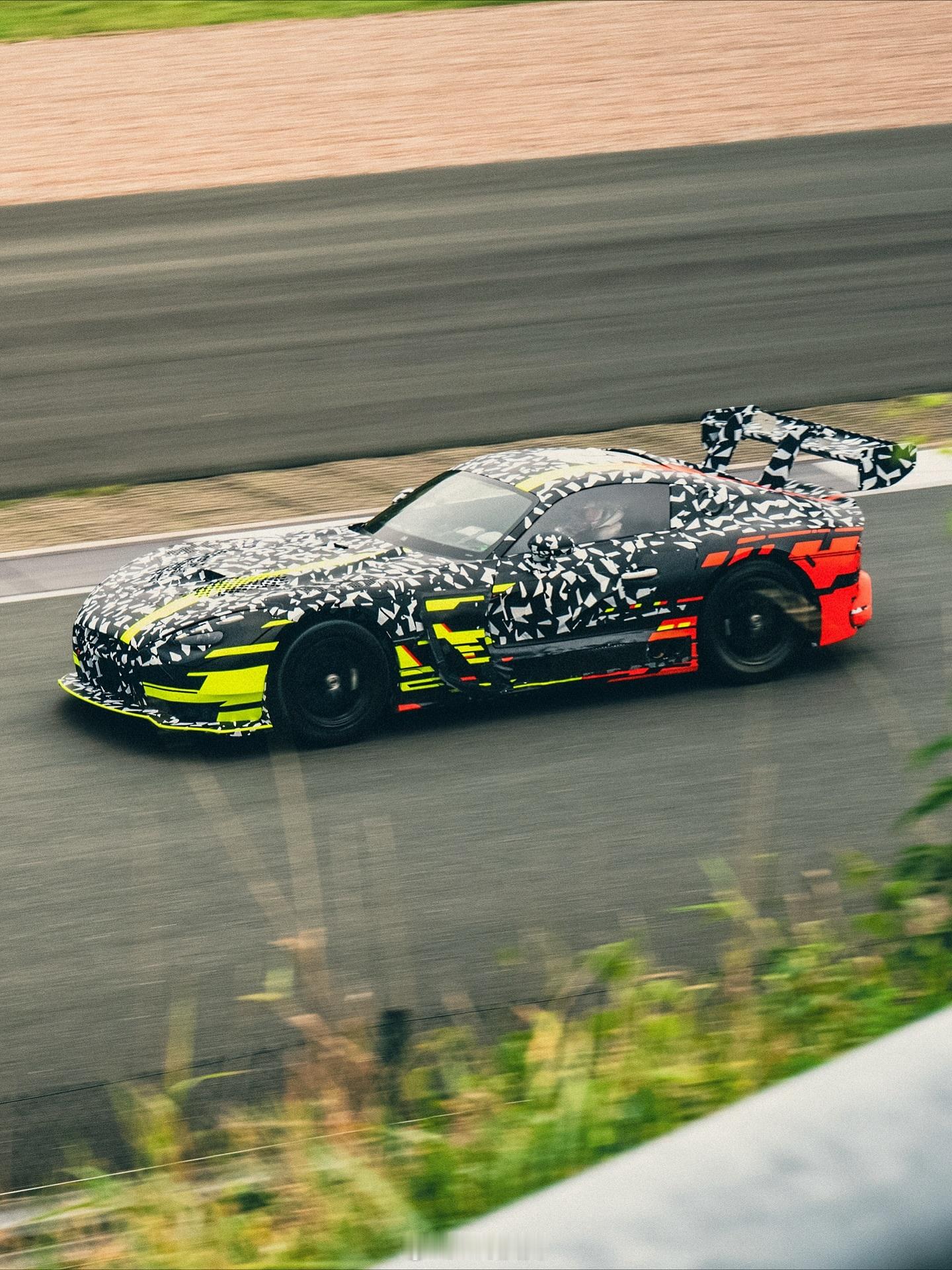 终于 AMG的赛用车型也要从190更新到192了这不得不让我再次想起之前的各种坊