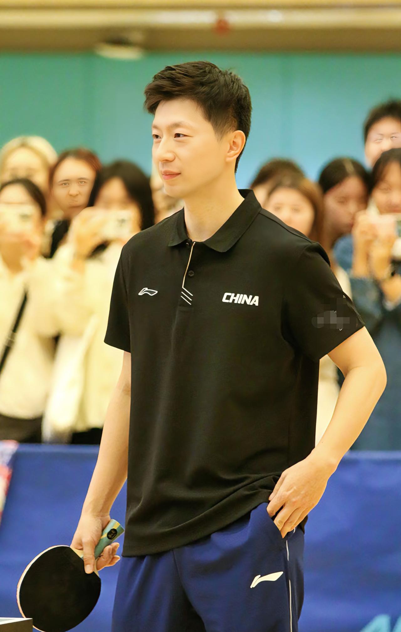 德国选手奥恰洛夫与马龙同年出生，
今年38岁，
奥恰洛夫比马龙大38天，
近期他