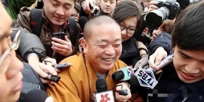 中国佛教协会对释永信戒牒予以注销不是，凭什么把涉嫌违法犯罪的僧人推到我们俗人界啊