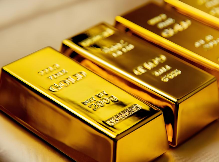 当所有人把钱换成了黄金。就会开始收割了。它就会从 1600 元一克慢慢降到 30