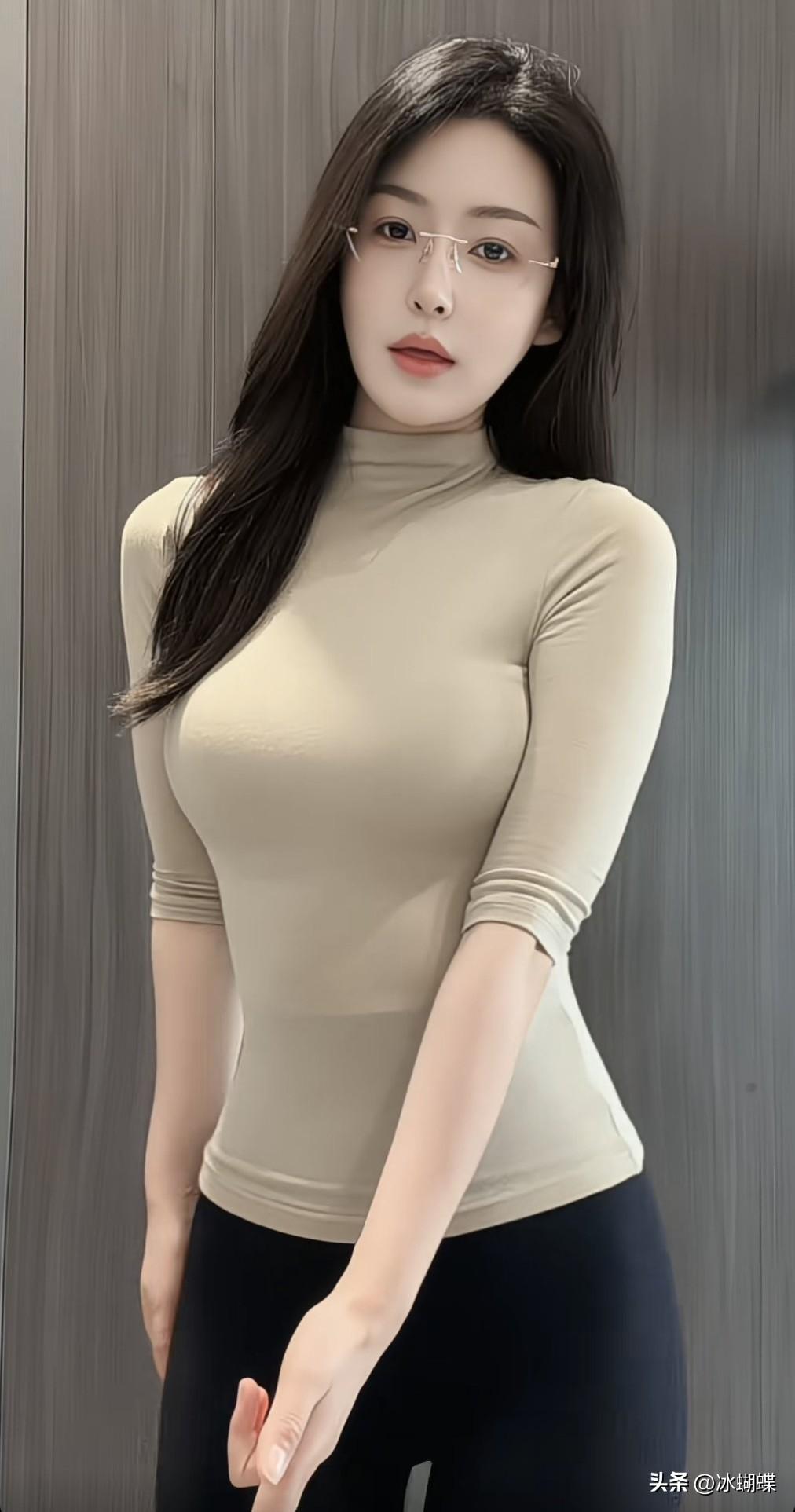 亲爱的粉们，愿你们今年都发大财，有贵人相助。同意的点赞一下，爱你们哦！