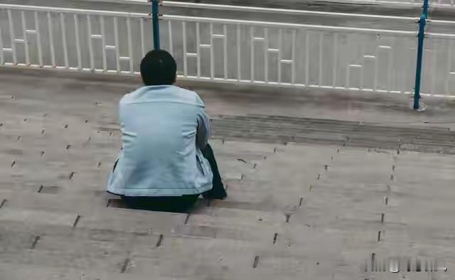 一位丈夫写给出轨妻子的信，看哭了无数人
 
往后余生，我会好好照顾孩子、孝顺父母