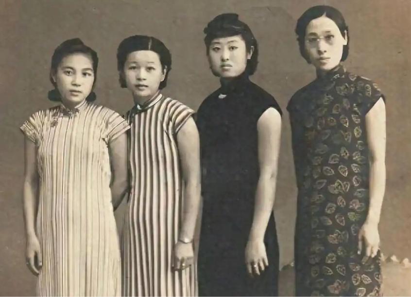 国民党败退台湾，留下大量官太太，她们向我军提的要求简单却很痛。1949年，上海的