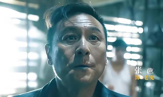 《扫毒风暴》张世又演反派？59岁‘赵高’一出手，秦昊都被抢风头！
谁能想到，15