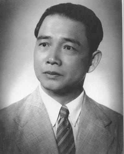 汪精卫：理想主义的破灭与人生歧路
1911 年武昌起义后，刺杀摄政王未遂、狱中写
