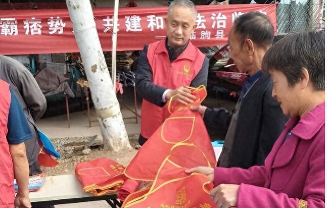 山东省潍坊市临朐县司法局开展扫黑除恶普法宣传