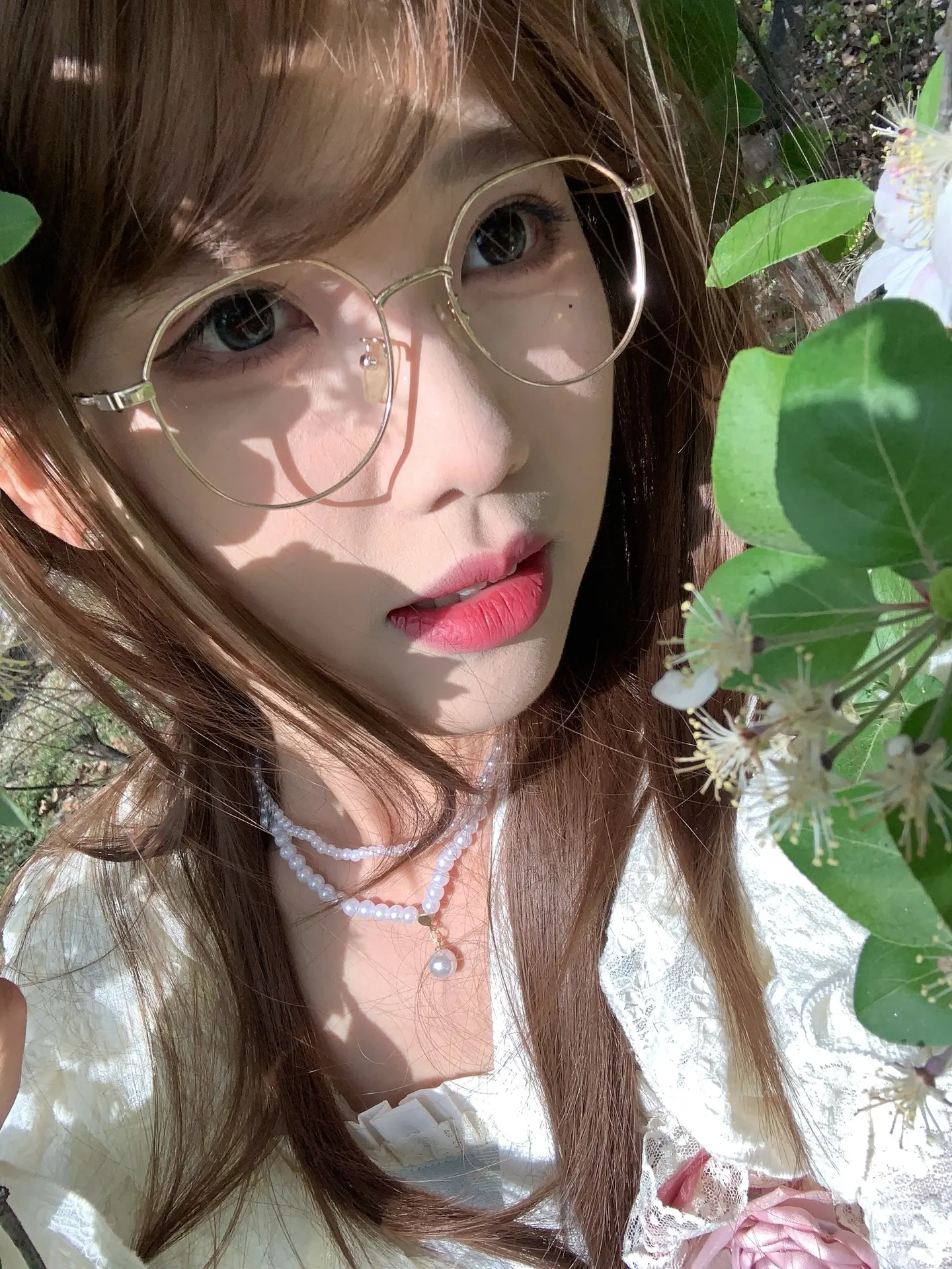 亲爱的x，你那里天气好不好？你好不好？