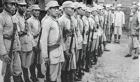 1952年福建平和，一个参加过闽南游击队的排长竟被判了死刑，枪响那一刻他喊出的话