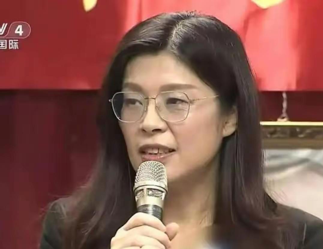 郑丽文访问团抵达上海，实地考察说了一句话“大陆发展程度远超认知”，两岸统一推进合