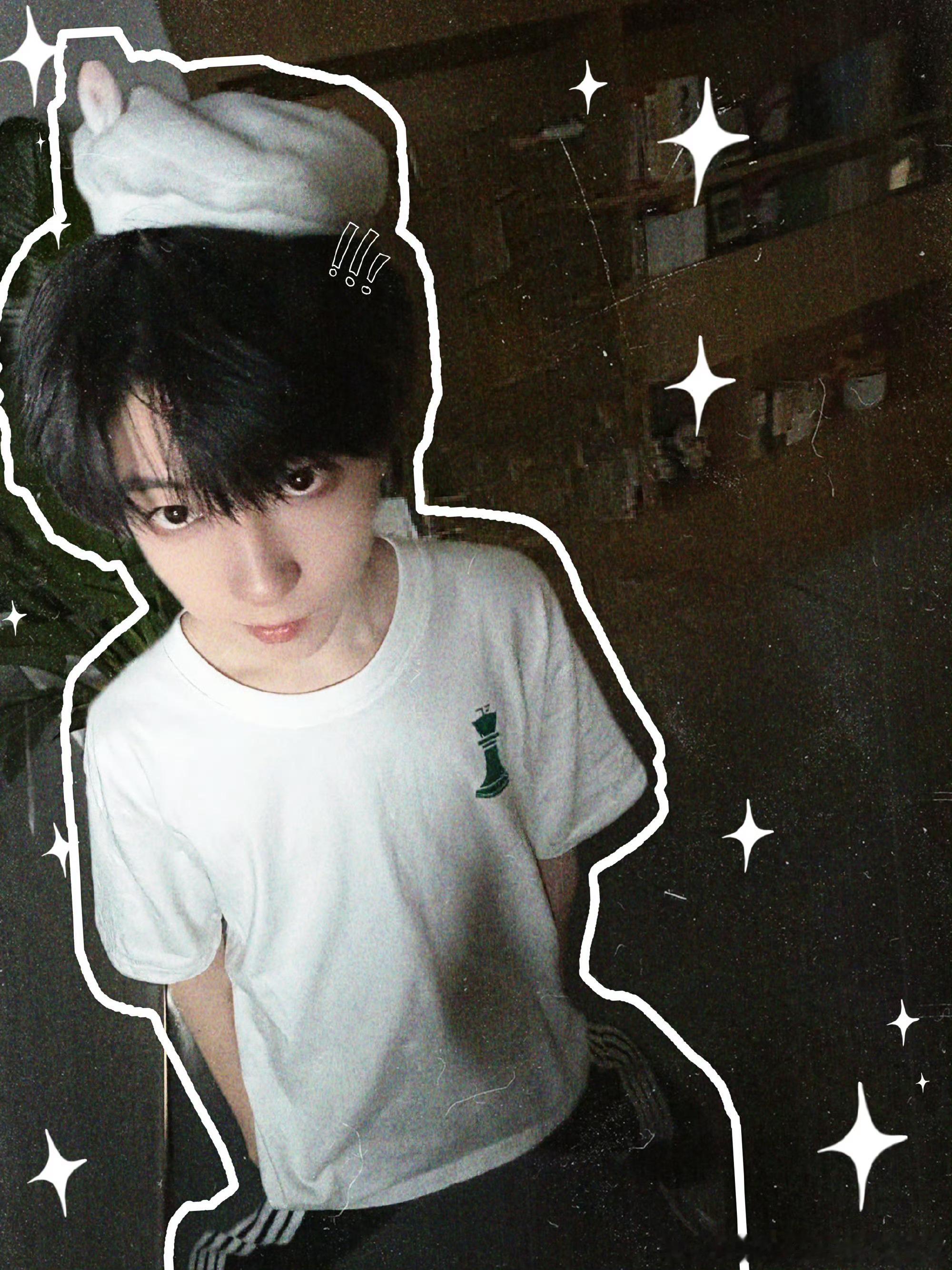 杨博文YBW[超话] 💗杨博文 四代唯一c位队长 💗杨博文 四代第一编舞师 