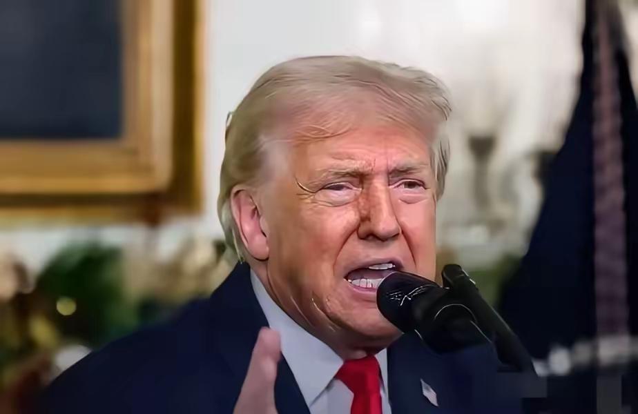 1月14日消息，当地时间13日美国联邦公报显示，美方放宽英伟达H200芯片对华出