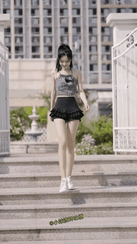 这反差感还挺有趣呢😆
