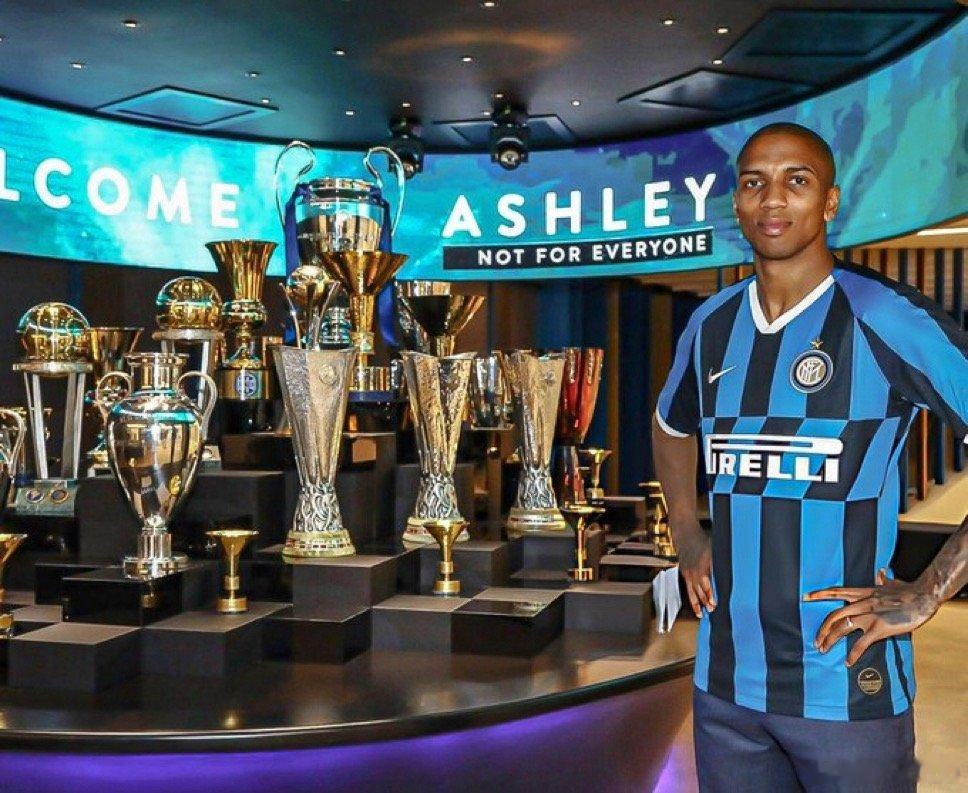 6年前的今天国际米兰国米1比0莱切热点现场 希望今年也能有所引援