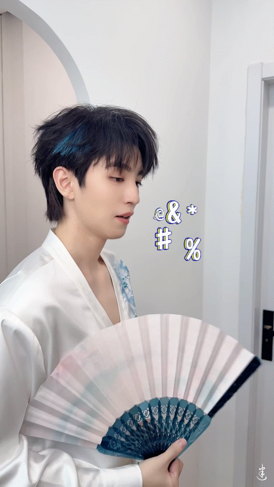 “拍够了吗？还拍？”谁懂我的兴奋点啊啊啊啊啊啊啊啊啊啊啊啊啊就是这种假装不耐烦看