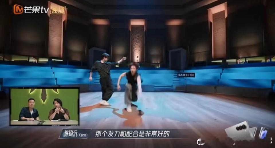 #高卿尘舞蹈考核获得一众好评#高卿尘舞蹈考核获得一众好评。[可怜]#披荆斩棘# 