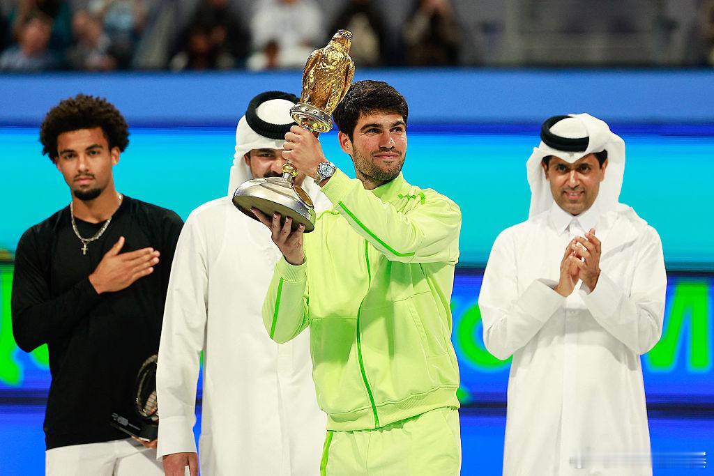 现役男网巡回赛冠军数排名👇101 德约科维奇26 阿尔卡拉斯24 辛纳/兹维列