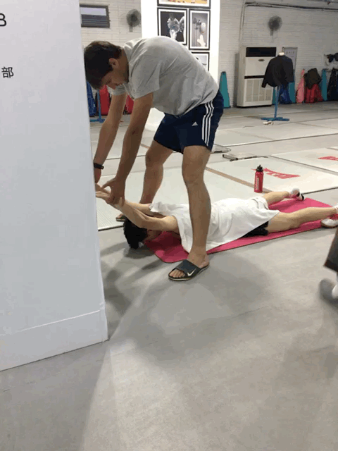 10120这拉伸正经吗 