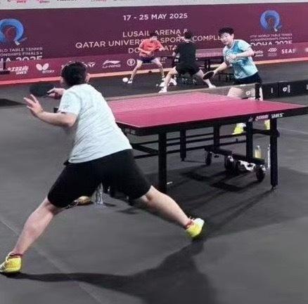 2025多哈世乒赛孙颖莎多哈首训，加油👏👏👏 ​​​