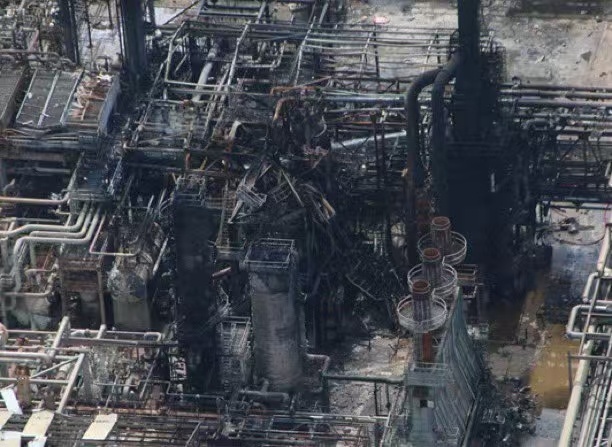 瓦莱罗石油公司位于德克萨斯州阿瑟港的炼油厂发生重大爆炸和火灾，导致美国最大的炼油