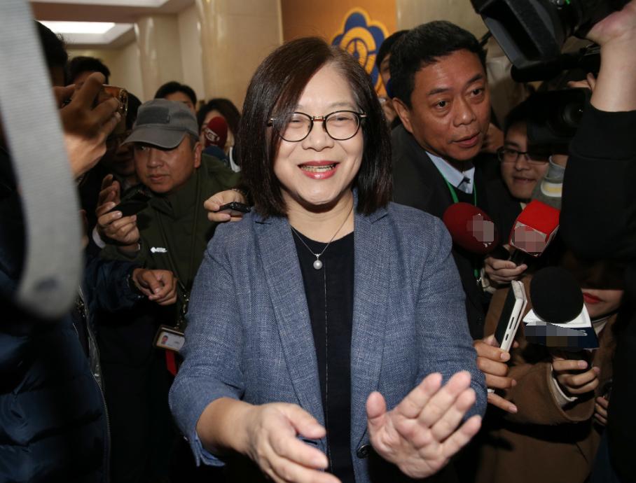 据《中时新闻网》3月2日报道，台湾立法机构下周将邀请海委会、陆委会专案报告，不过