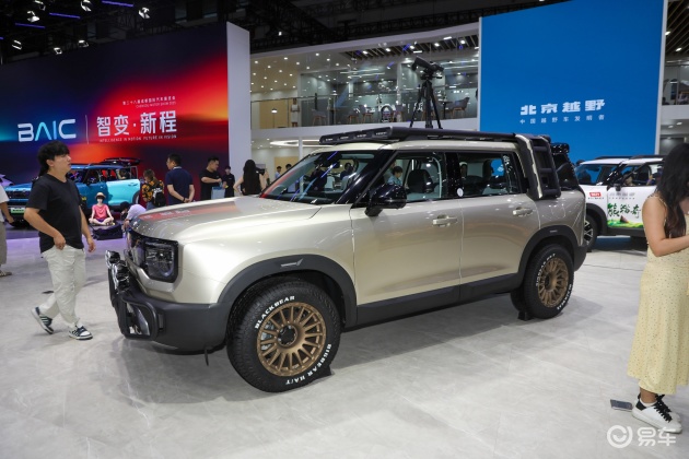 [小鲨帮选车]新中产家庭的首选 不吹不黑：北京越野BJ30到底怎么样