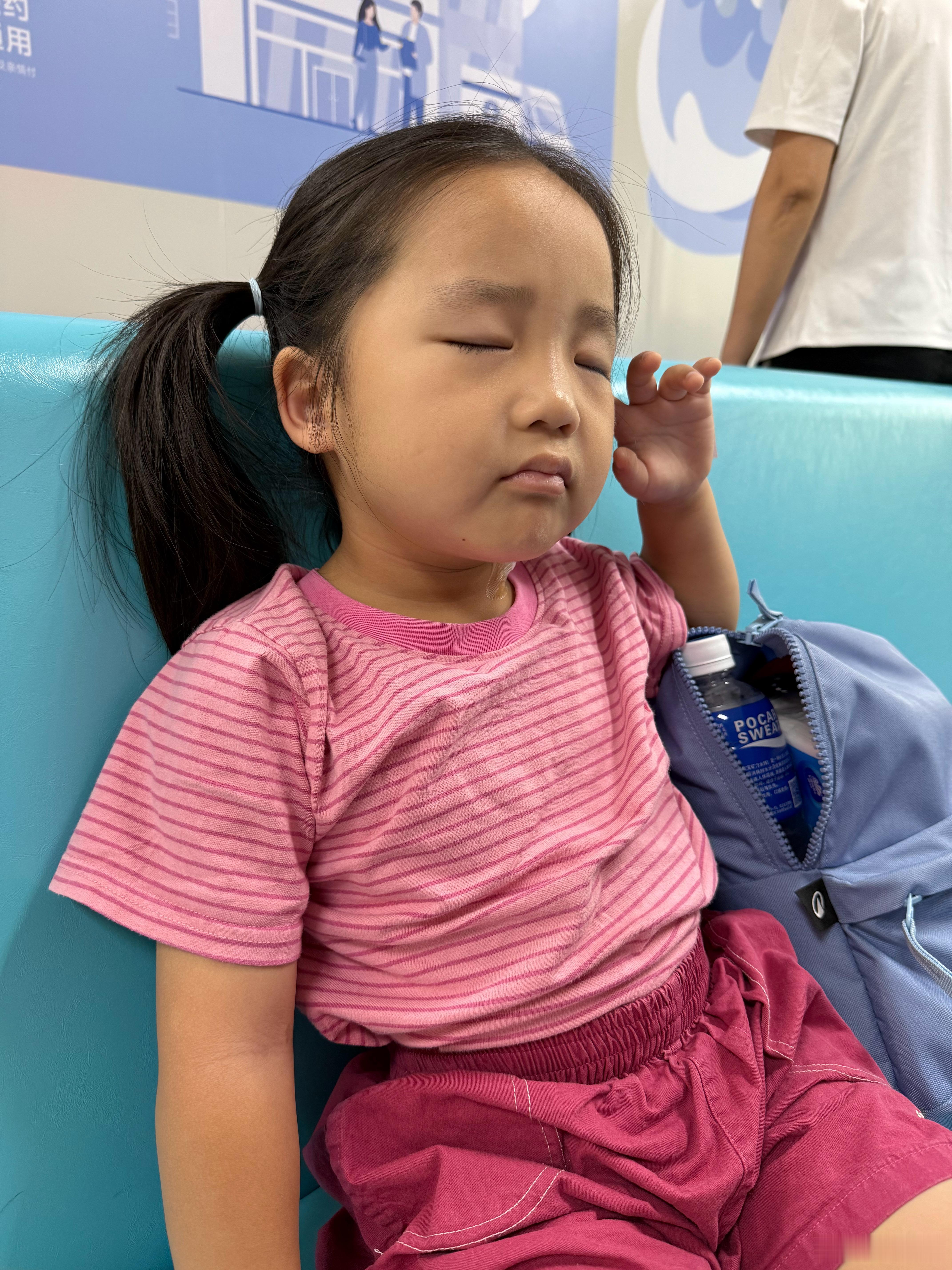 顺利完成，姐一声没哭 