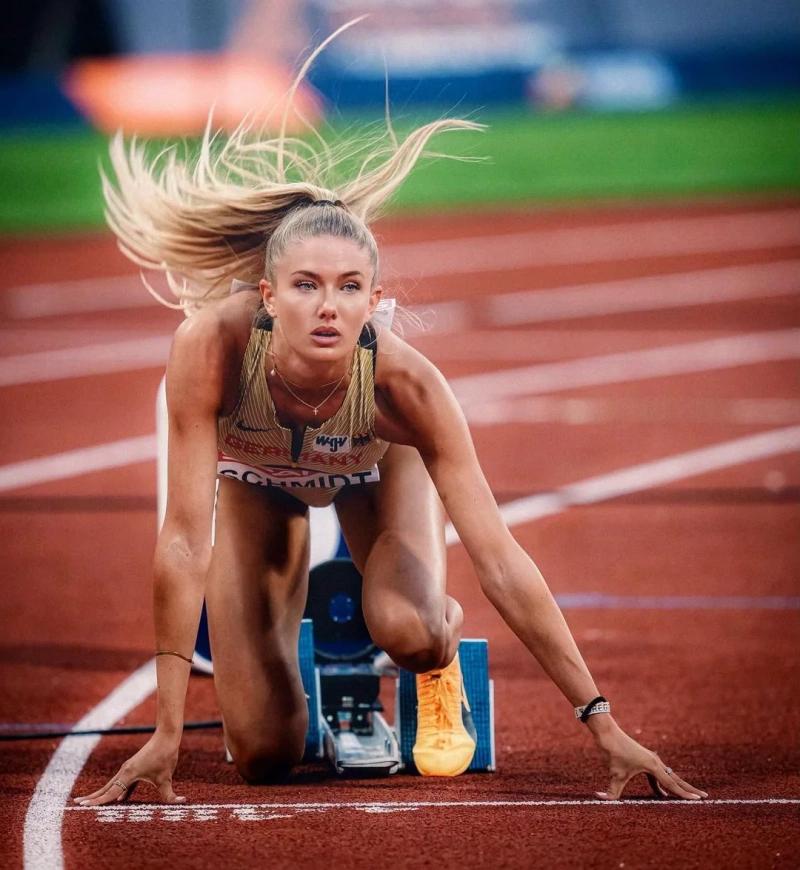 全球十大美女运动员——艾丽卡·施密特（德国）
 
艾丽卡·施密特专攻短跑项目，曾