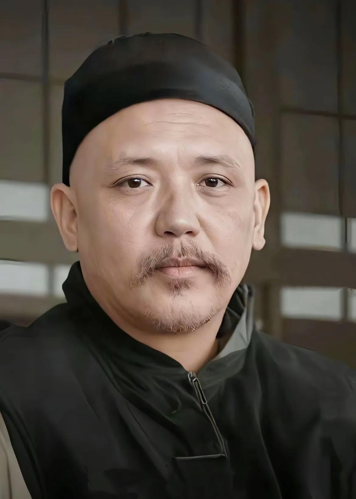 袁宫保的照片，从面相看，袁先生不是恶人。而是非常平和聪慧之人。在满清末年，这样貌