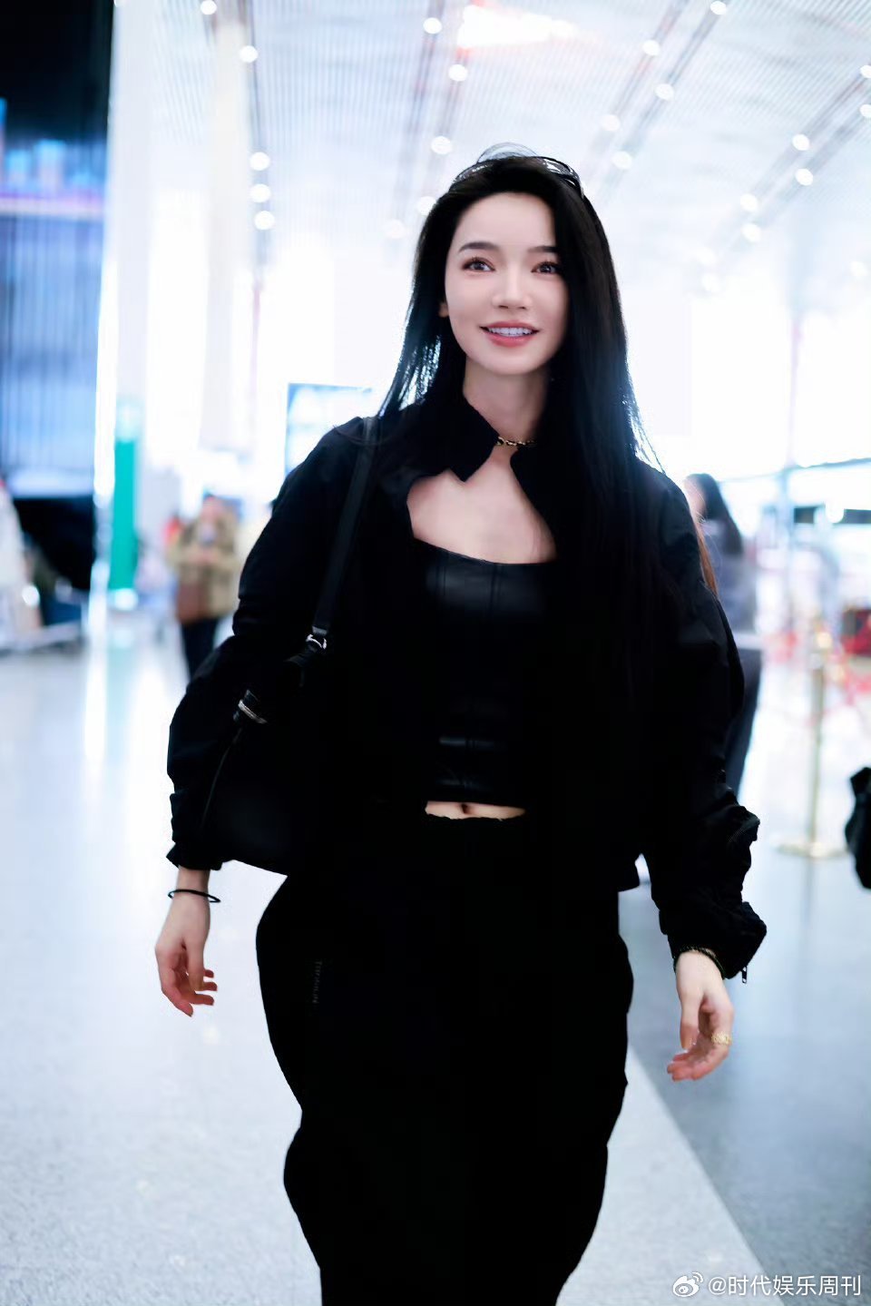 姐姐的幽默感拿捏了！浴室热身完毕，期待正式初舞台揭晓真正的实力派！代斯自曝浪姐初