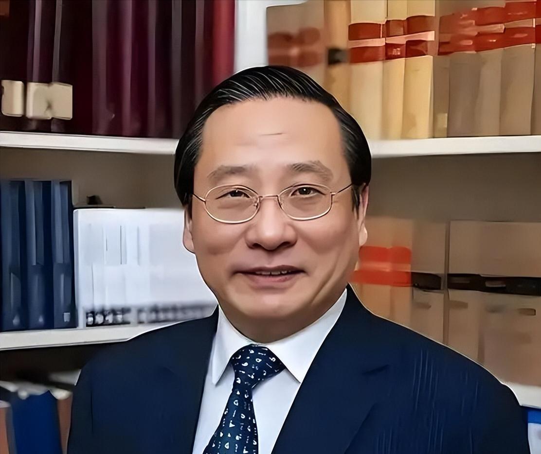 高志凯教授提醒大家：历史上无论是甲午战争，还是我们伟大的抗日战争，都是敌人先来摸