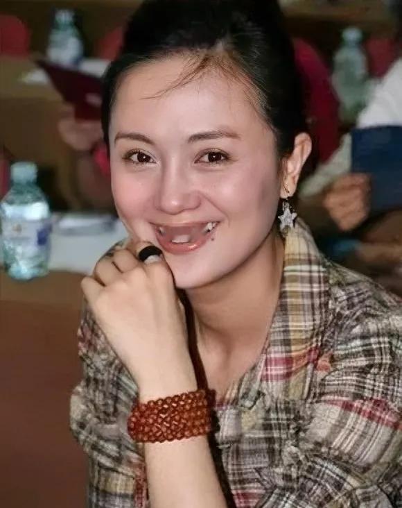 朱媛媛去世了？怎么可能怎么可能怎么可能……那么漂亮端庄的人，那么大度开朗的人，那
