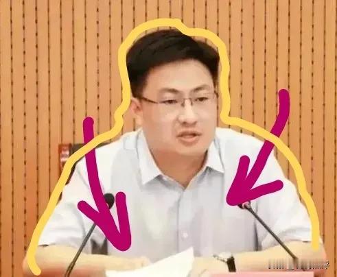 今有赣东万年县县令，姓毛名奇，在任四年有余。为官者，理应心系百姓，造福一方，怎料