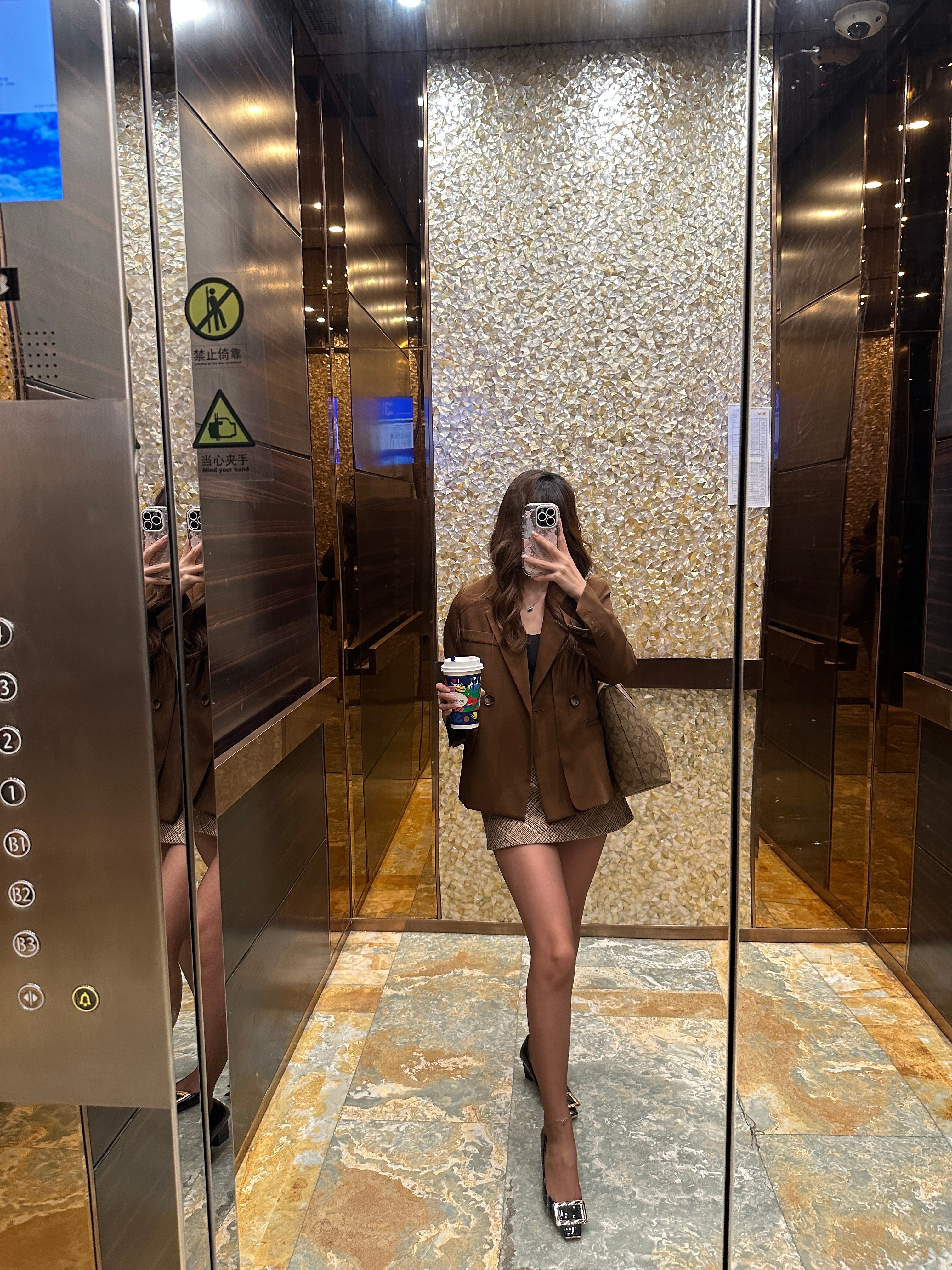 🍫巧克力色涞觅润丝时尚穿搭秋日穿搭