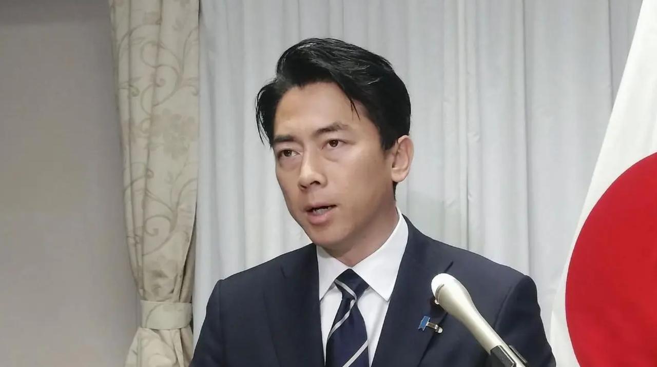 投降81周年，日本防卫大臣再闯靖国神社。8月15日，日本迎来宣布无条件投降81周
