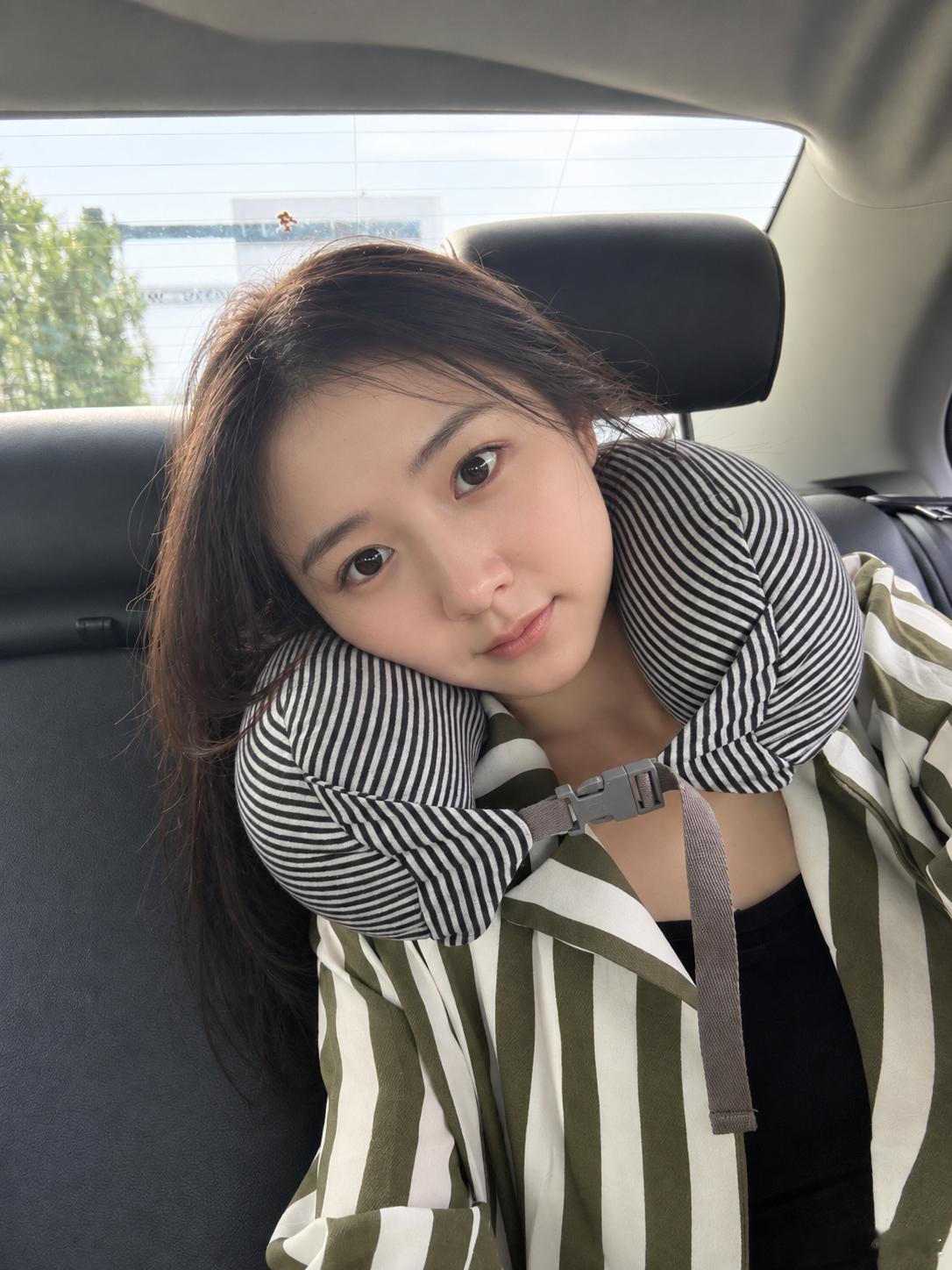 上车听的AI dj是我感受这个城市文化的第一步[捂嘴哭]  ​​​