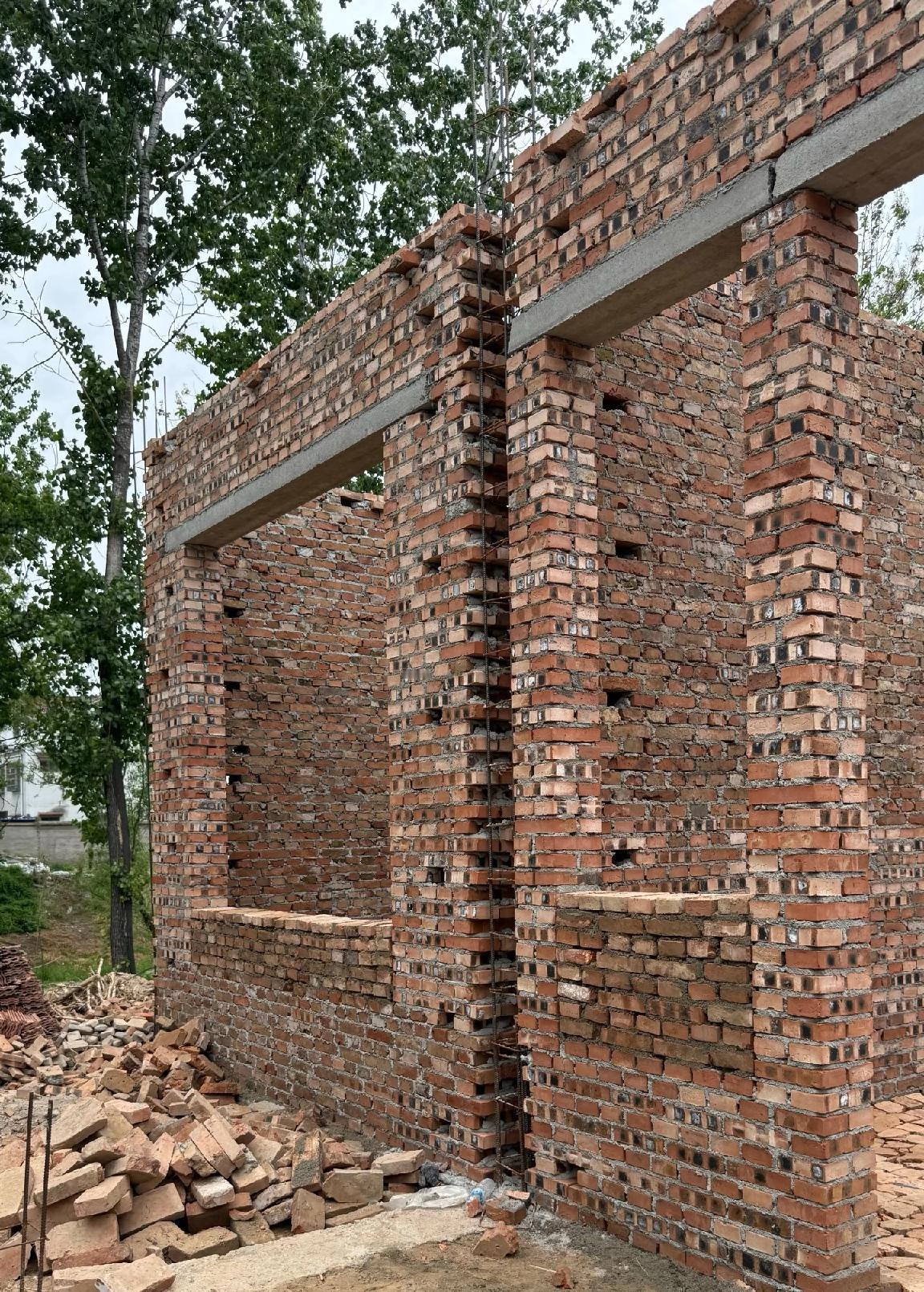 自建房千万不要留太大的窗户哦
因为窗户造价太高了，去问价格的时候，心都在痛。