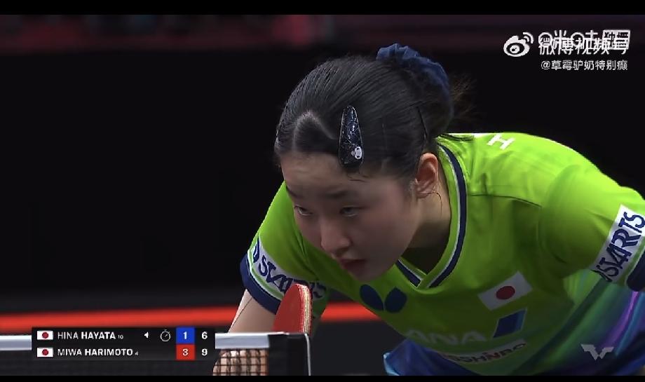 早田希娜🇯🇵终于拿下一局，也是不容易，
前四局张本美和🇯🇵11-7，11