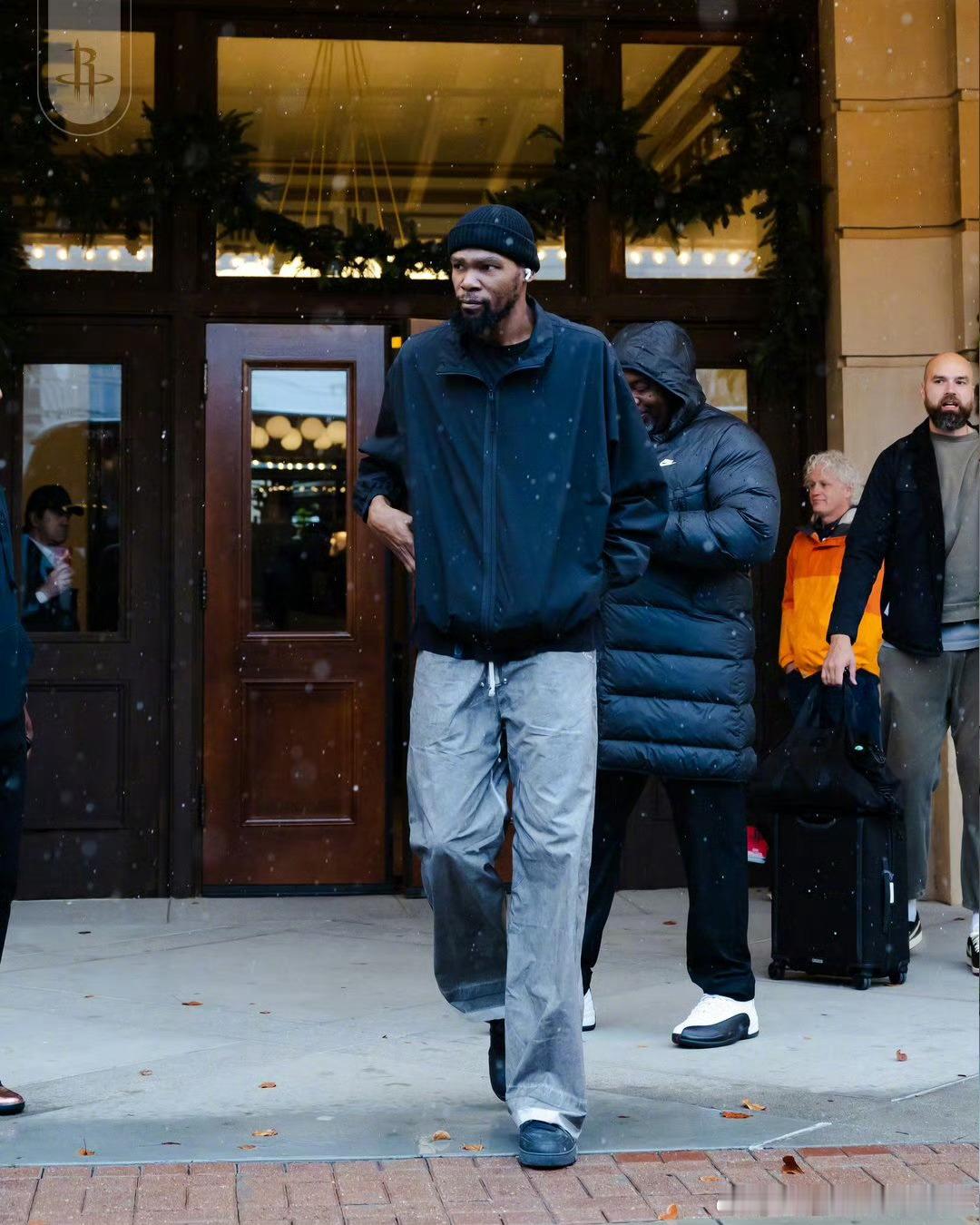 你瞅老杜这。。。的气质火箭vs爵士