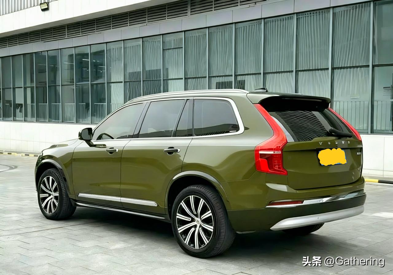 其实除了携程旅行。
早在2010年开始的京东和天猫之间的烧钱大战就已经揭示了今天