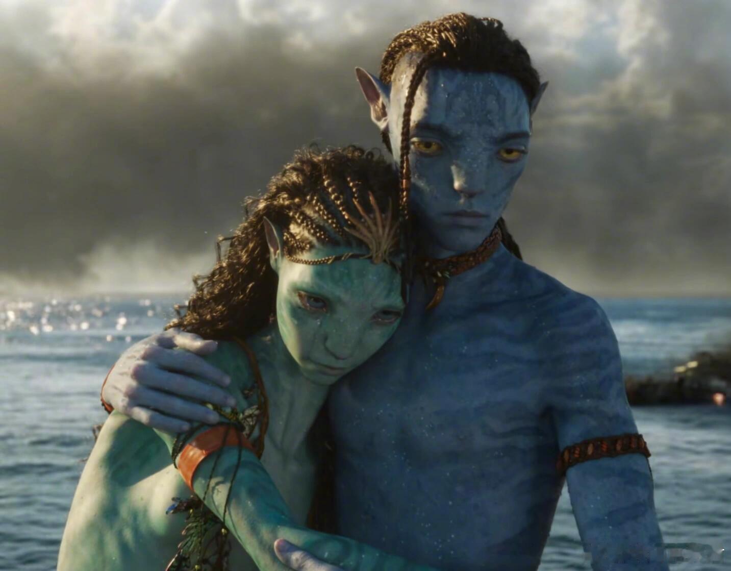 谁懂他们宝宝要是出来长什么样子！Lo’ak和Tsireya好可爱啊啊啊？阿凡达