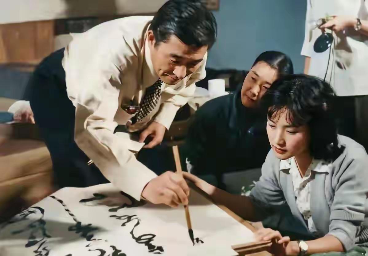王铎：赵丹写字的状态太棒了